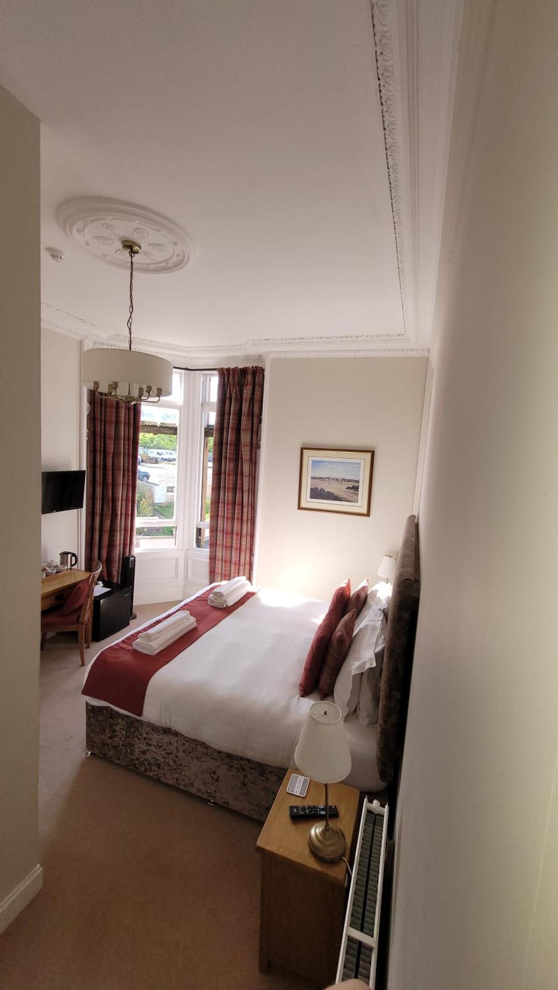 Dryburgh Arms Pub With Rooms Melrose Exterior photo